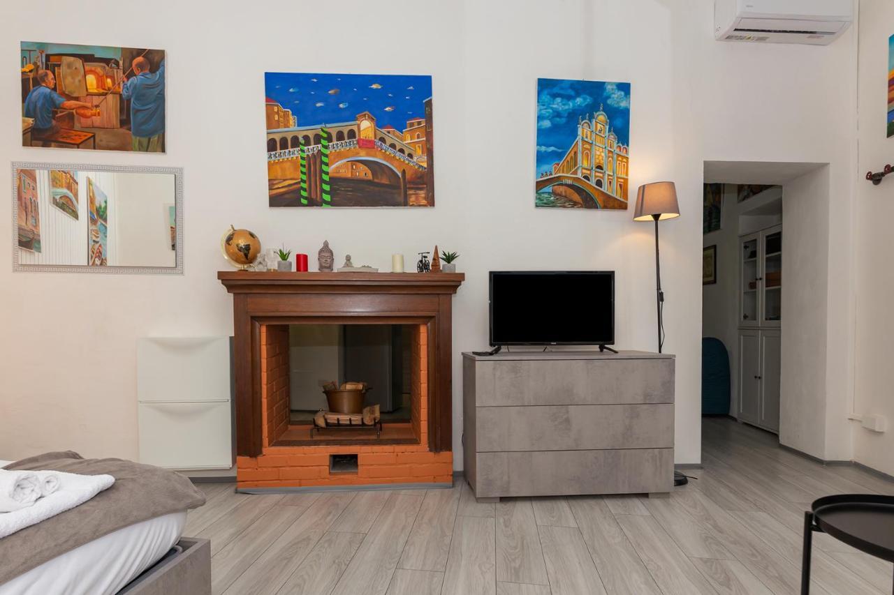 Art Design Apartment - City Center Milan Exterior photo