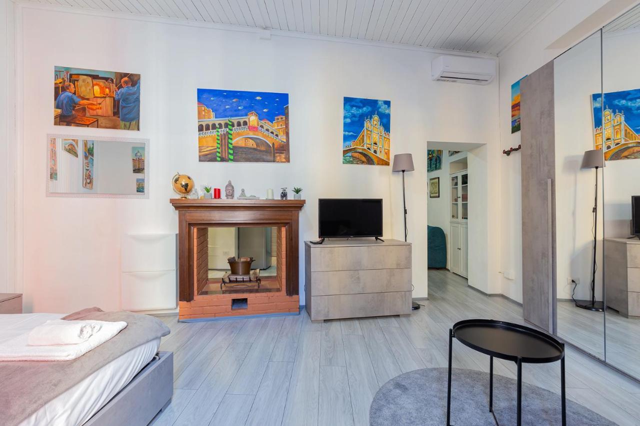 Art Design Apartment - City Center Milan Exterior photo