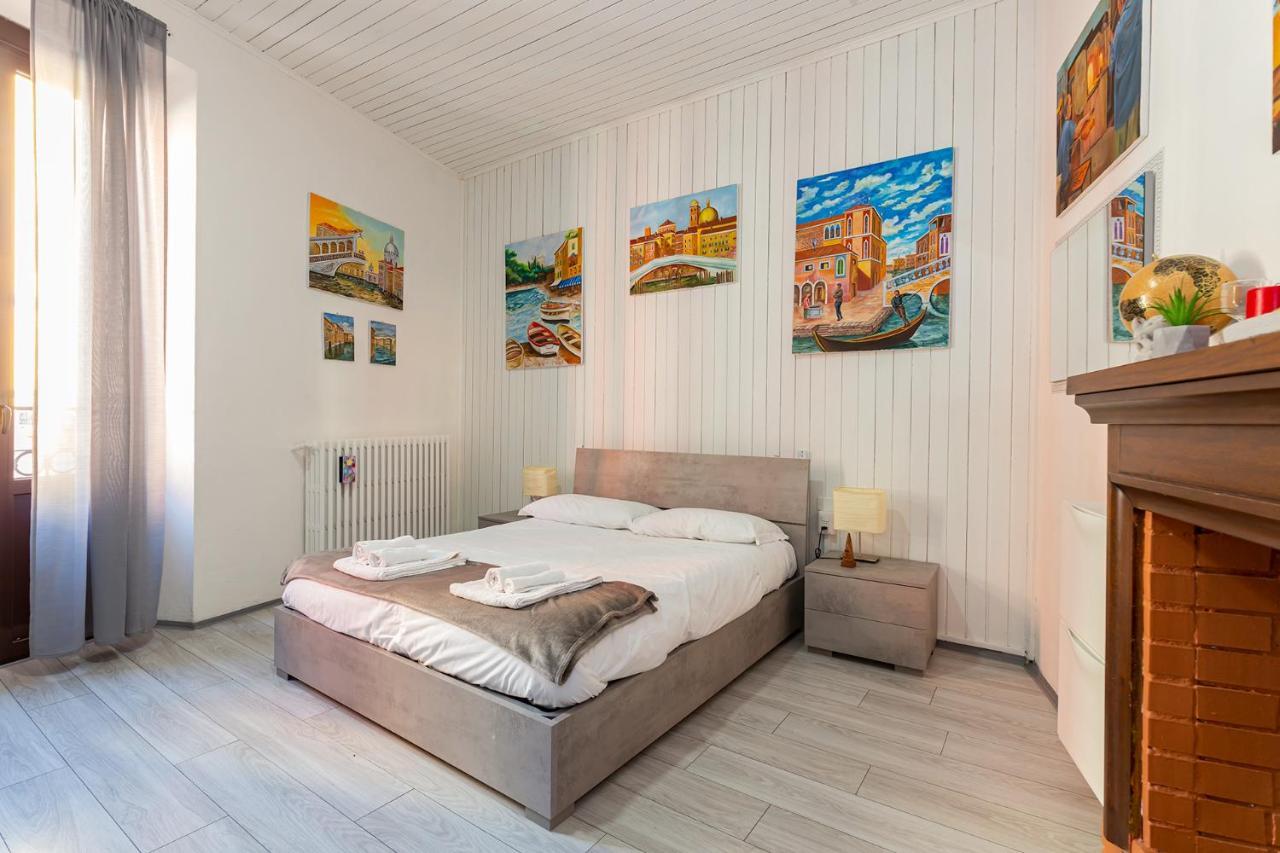 Art Design Apartment - City Center Milan Exterior photo